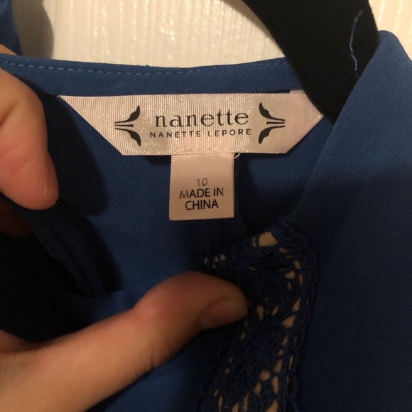 Sleeveless ruffle dress - Picture 4 of 4